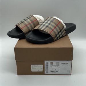 Burberry Beige Check Slides 41M